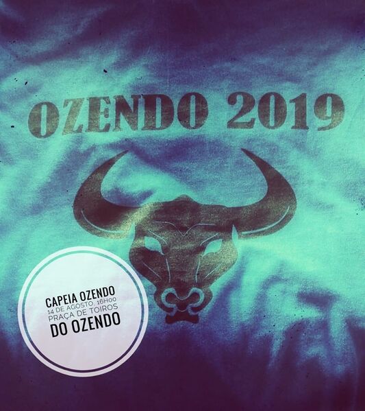 Ficheiro:Capeia Ozendo(Quadrazais) 2019.jpg