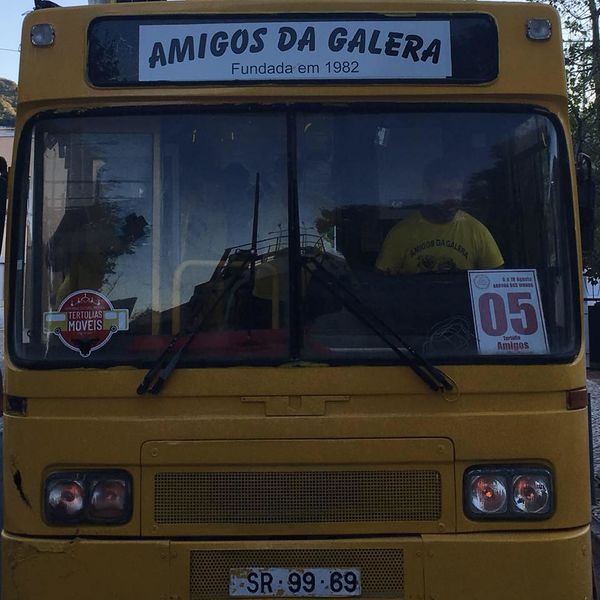 Ficheiro:Amigos da Galera F1.jpg