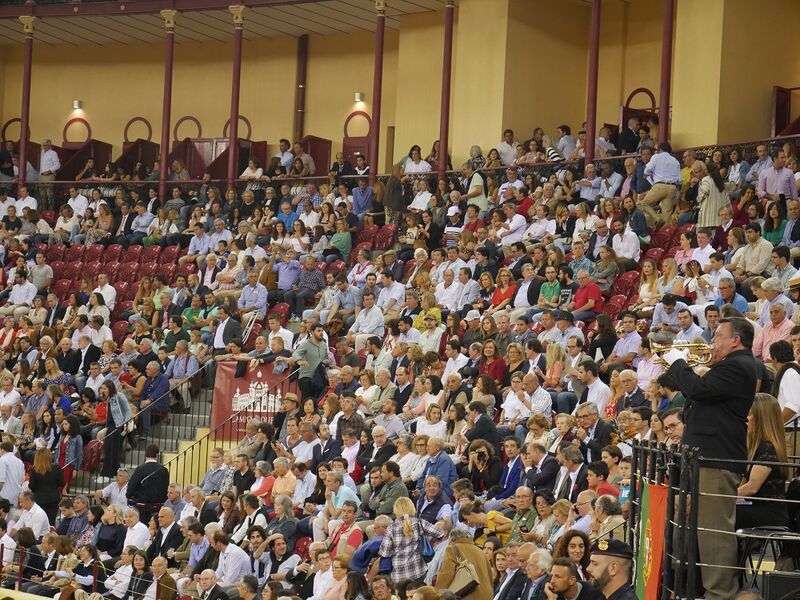 Ficheiro:Campo Pequeno F2.JPG