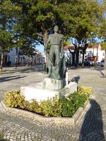 Estatua Manuel-dos-Santos Golega(1).JPG