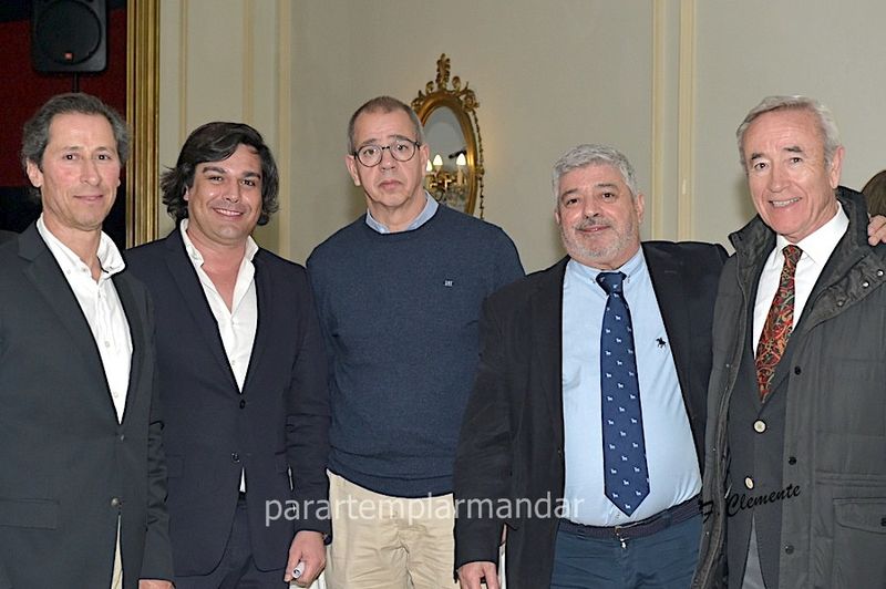 Ficheiro:CTV F37.jpg